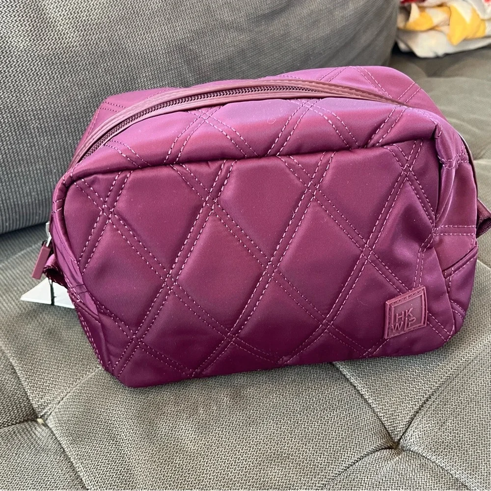 🦌🥑NWT‎ IHKWIP Cosmetic Case Pouch Quilted Merlot Purple